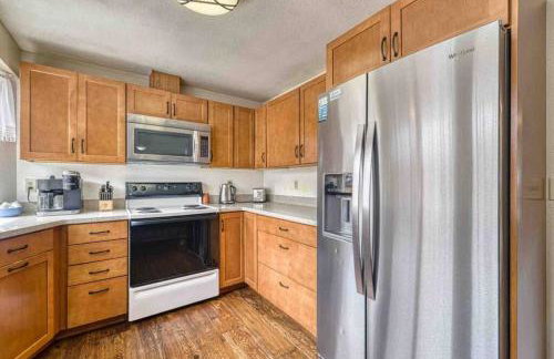 Bo360 Valley Farmhouse with Hot Tub - Foto 7