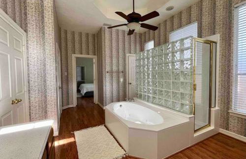 Custom luxury house in Katy near I10 and 99 - Photo 19
