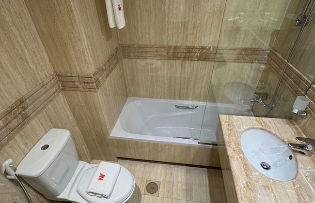 NY Suites Hotel - Photo 53