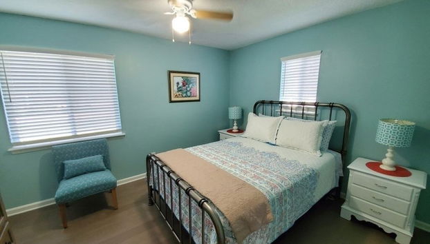 Floridays Vacation Home with Pool near to beach by RedAwning - Foto 5, Habitación