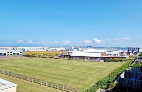 Coastal Oasis - Large Family Home - Foto 23