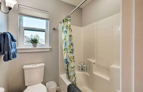 Upscale Flagstaff Home with Hot Tub and Mountain Views - Photo 14