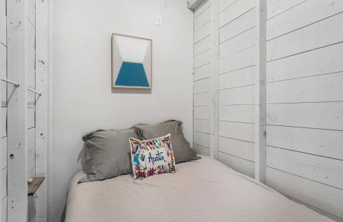 Waterfront Pickleball Court Wurstfest Stay - Foto 16