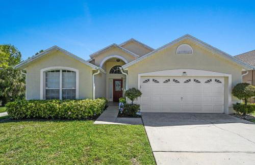 Wheelchair accessible Lakeview 4BR house with pool spa themed rooms game room - Foto 6