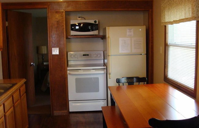 On Pointe Lakefront Resort - Photo 16