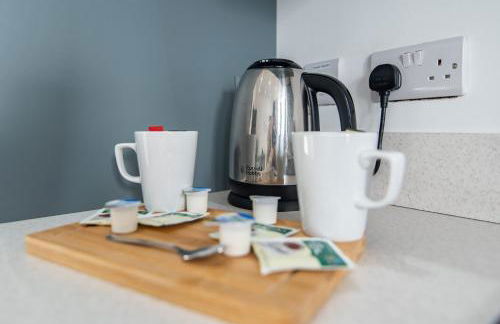 Victoria Apartments Stylish 3BR in Hartlepool - Photo 10