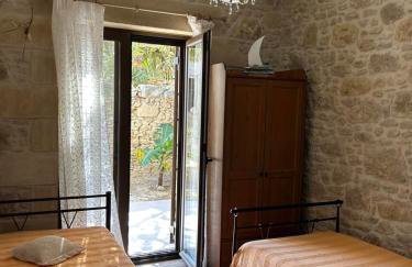 Fanouria's home - Photo 7