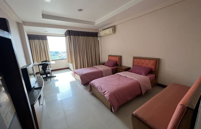 The Popular place - Photo 14