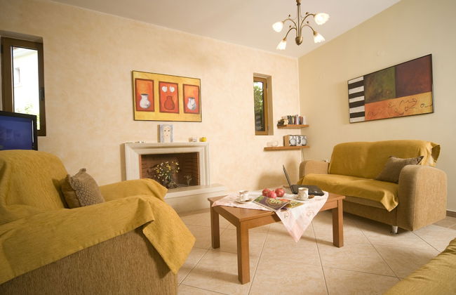 Aloni Villas - Photo 21