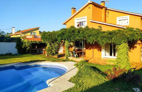 Casa da Glicia, una casa con piscina privada, para disfrutar y relajarse - Photo 35