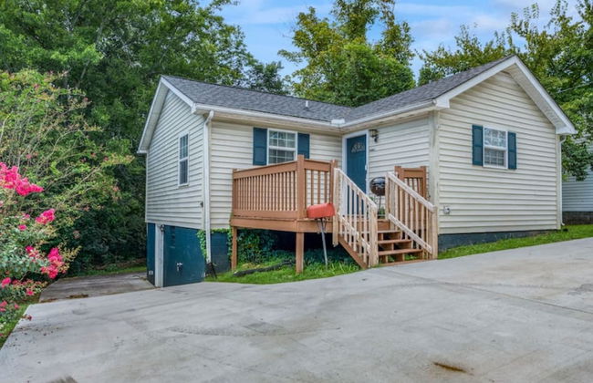 Serene Downtown Clarksville Villa - Foto 7