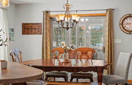 Mountain Hideout by Avantstay Game Room + Deck - Foto 36