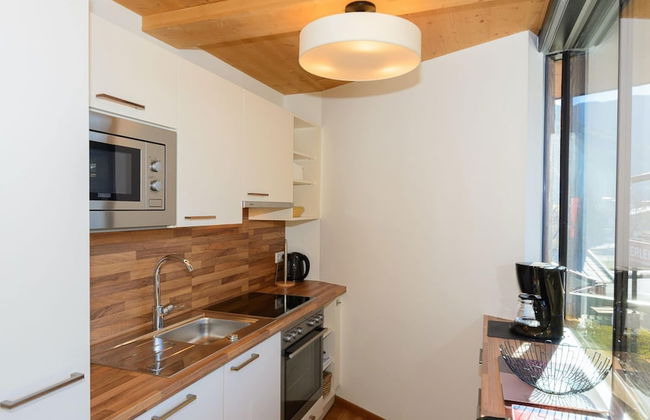 Modern Apartment With Balcony and Access to Sauna - Foto 43