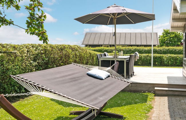 4 bedroom House in Egernsund with terrace - Photo 12