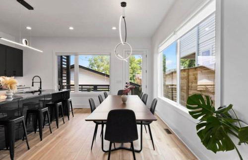 Luxurious 4bd home sleeps 12 minutes to downtown with parking - Foto 18