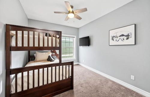 Village Townhouse Walk to Shops Garage - Foto 26