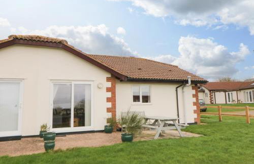 Broom Cottage - Photo 2