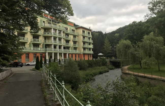 Slunecni lazne - Foto 1