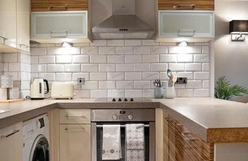 NEW! 2BR in Stephenson House - Foto 21