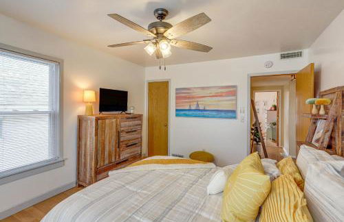 Walk to Beach Home with Pool in Vermilion - Foto 24