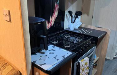 Space for 8, by the Beach with Pool and Entertainment - Foto 9