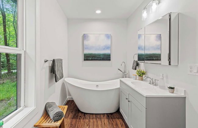 Happy Trails Chalet by Avantstay Sauna + Deck, Private Community Beach Access - Foto 20