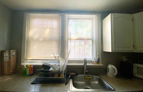 Clover 2900 - Apartment and Rooms with Private Bathroom near Washington Ave South Philly - Foto 43