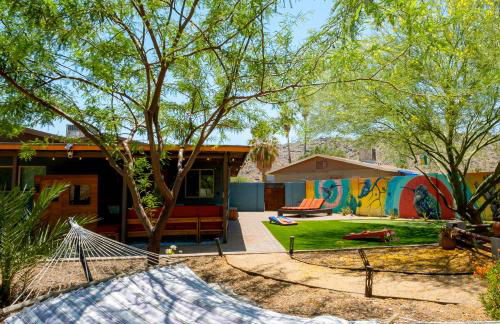 The Hummingbird House, Sauna & Mountain Views! - Foto 1