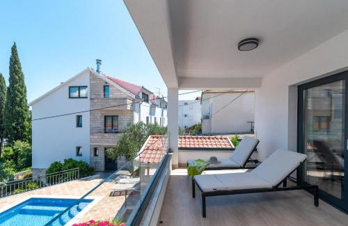 Maca Apartments & Suites with Heated pool near beach 50m - Foto 24