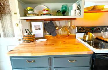 Historic Victorian Apartment - Foto 26