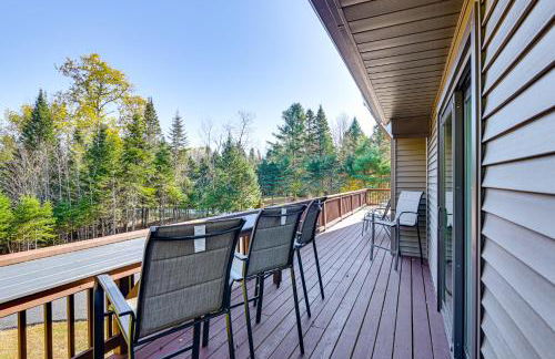 Newcomb Retreat with Mountain Views and Fire Pit! - Foto 33