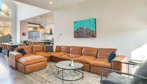 Walk to Lake Home with Game Room in Medicine Park! - Photo 4