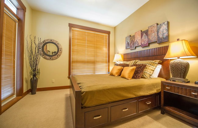 Stonebridge Lodge - Photo 2