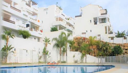 Valle Romano Golf Apartment -Next to the golf course and very close to the beach - Photo 5
