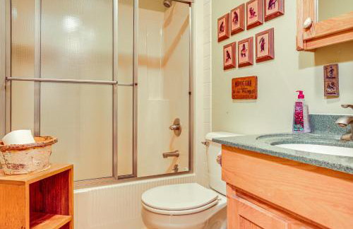 Lake Tomahawk Fall Retreat with Foliage and Lake Views - Photo 19