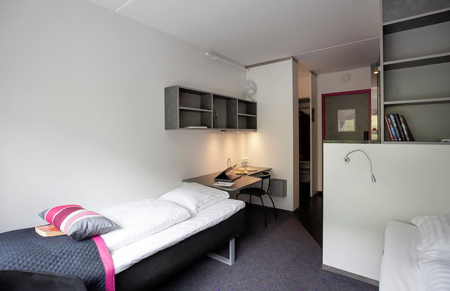 CABINN Apartments - Photo 20