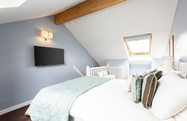 Host Stay Bowscale Suite - Photo 12