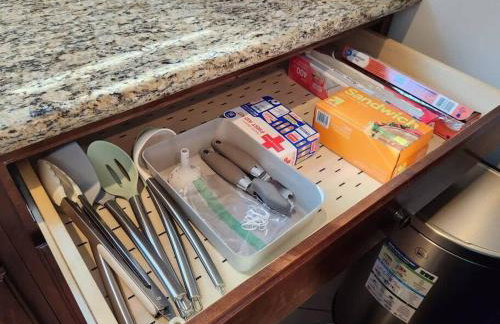 Spacious 1 Bed ADU in Encino, Home Away from Home - Foto 17