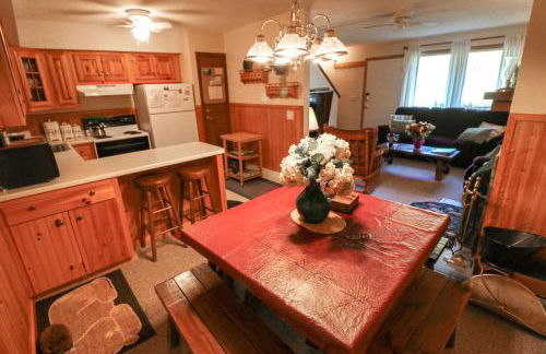 Quaint Condo 5 minutes to the ski slopes Valley Park D1 - Foto 34