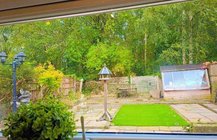 Modern luxury 3-bedroom guesthouse in Wigan - Foto 59