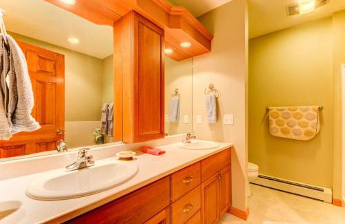 SH4 Bretton Woods condo with Hot Tub next to skiing and Mt Washington Hotel ski slopes views - Foto 19