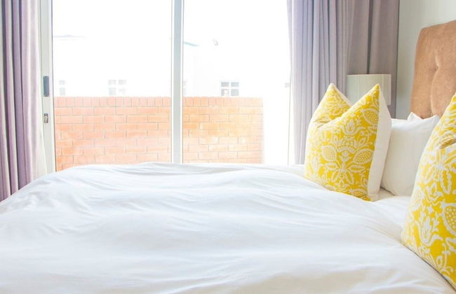 ITC Hospitality Group Two Bedrooms Canterbury Suites Building - Foto 2