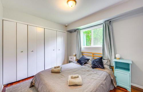 Charming Ann Arbor Getaway with Deck Near Downtown! - Foto 11