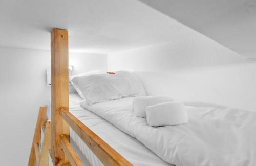 Komfortables Studio in Köln-Ehrenfeld, Küche, Vollausstattung, Netflix, 1 Min zur U-Bahn, 10 Min zum Neumarkt - Foto 7