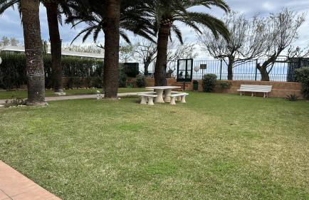 Directo a la playa con vistas del mar - Foto 30