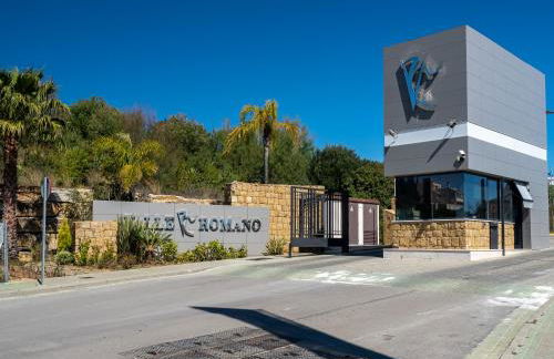 2060-Newly furnished 2 bedrooms apt with golf - Photo 34