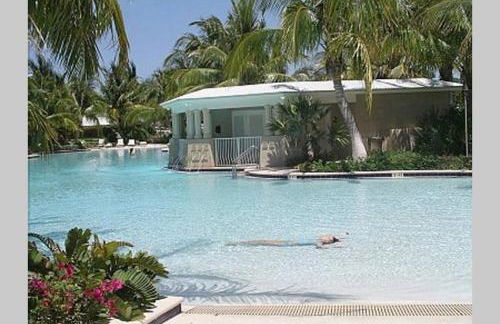 LIC Mgr - MODERN 4 BED 4 BATH VILLA - UPSCALE OCEANFRONT RESORT - INDOOR PICKLEBALL - SPEAKEASY! - Foto 33