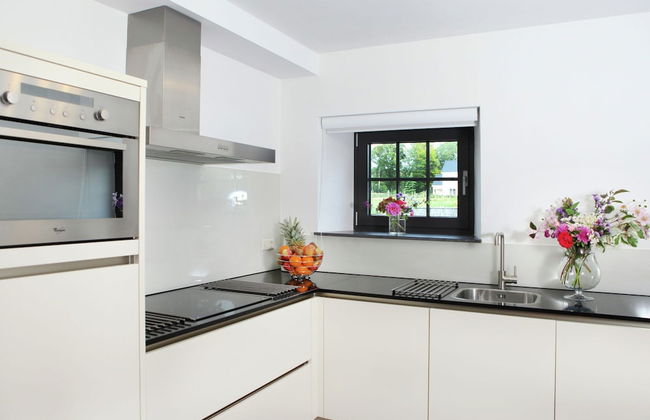 Holiday Home in Epen With Garden & BBQ - Photo 3