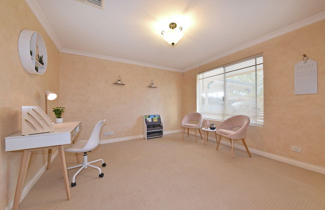 Redcliff Home Close to City & Airport - Foto 18