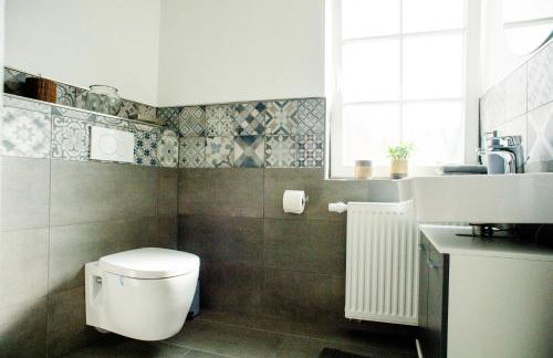 Designapartment im Herzen der Altstadt - 7 Guests - 3 Bedrooms - 2 Bathrooms - Foto 15